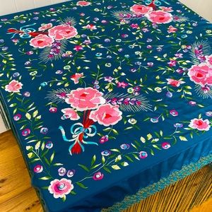 Silk embroidered shawl/table cover